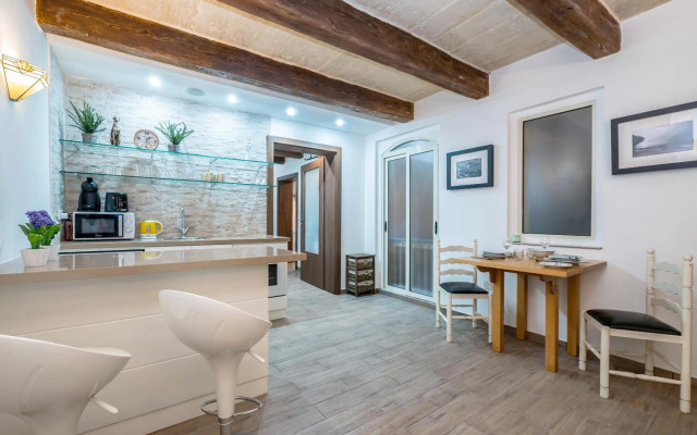 Valletta Main Street Apartment DELUXE