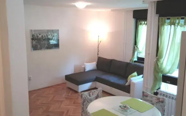 Apartment Folka