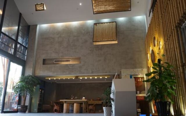 Xiju Hotel