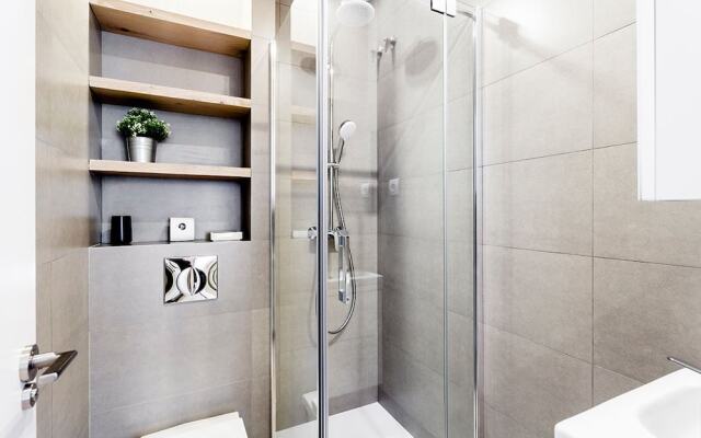 Malasaña Apartments By Flatsweethome