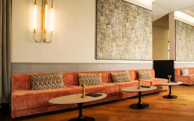MIANO Hotel & Bar