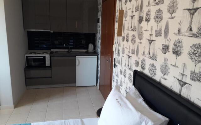 4 Seasons Luxury Apartments
