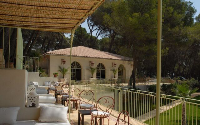 Camping Residentiel La Pinède