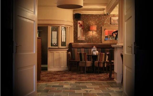 Dukeries Lodge Hotel