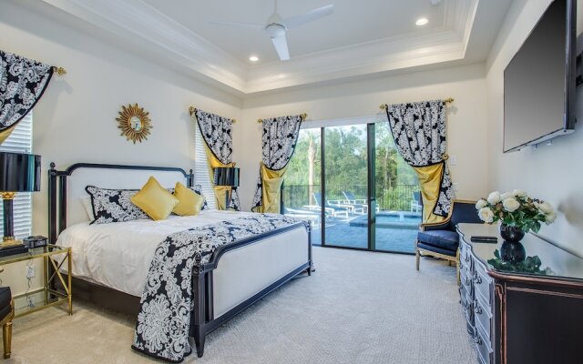 11BR Reunion Pool Home 550 by OVRH