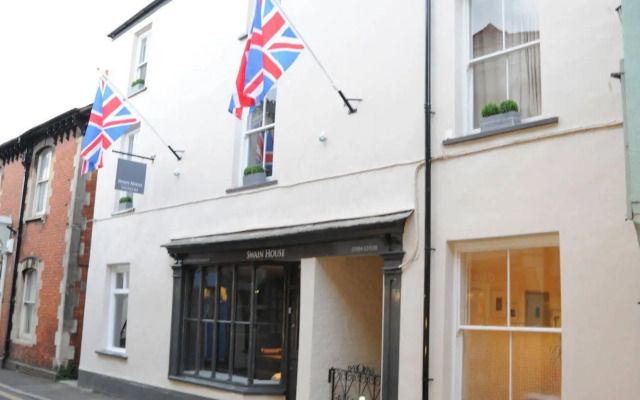 Swain House Boutique B&B