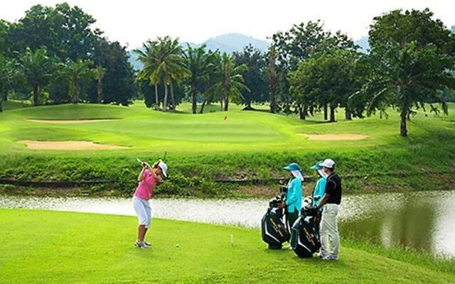 Majestic Creek Golf Club & Resort