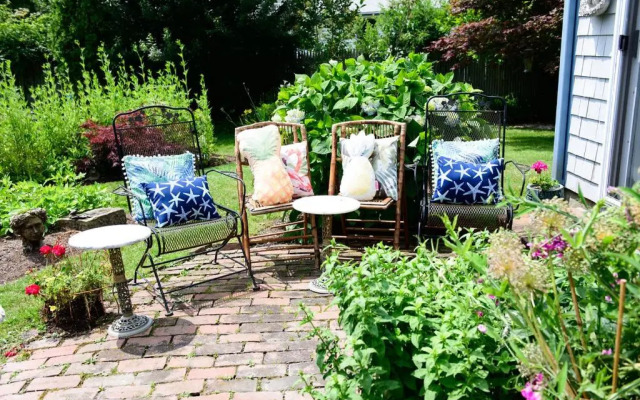 Gardenview Bed and Breakfast