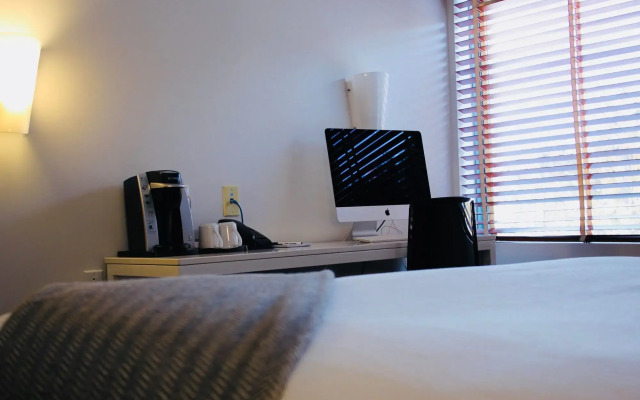 Hôtel Le Dauphin Saint-Hyacinthe