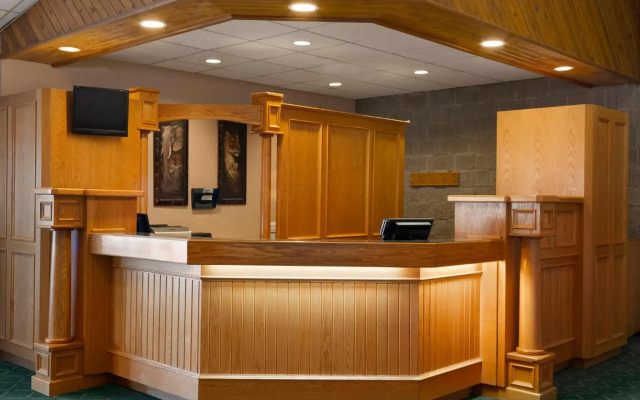Northern Star Hotel & Convention Center
