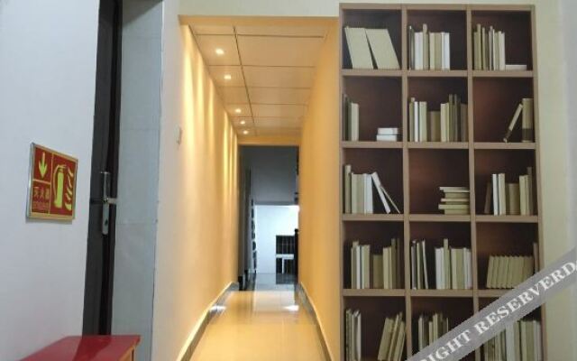 Zhimei Culture and Art Hotel