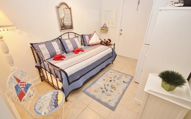 Seaside Hideaway Apartment 3