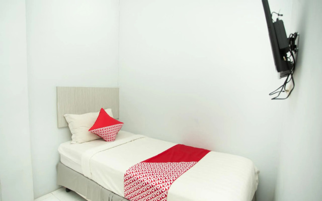 OYO 850 Lapan Lapan