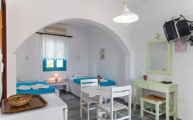 Ragousis Apartments