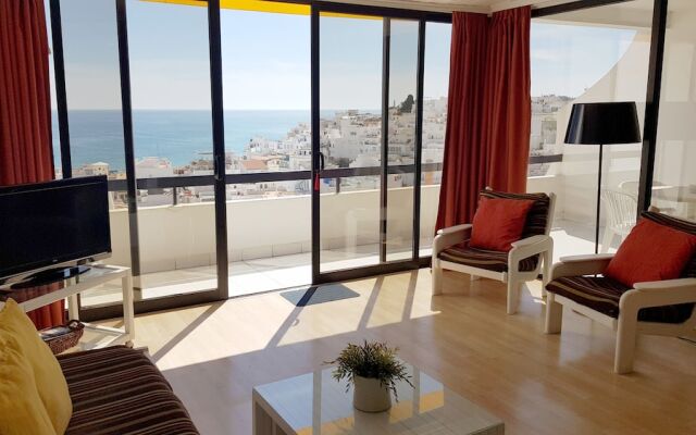 Albufeira Ocean View by Rentals in Algarve