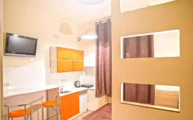 Mini Apartment on Rappoporta 7a-3