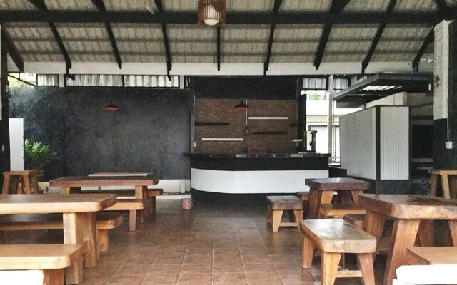 Chumphon Travelodge Hotel