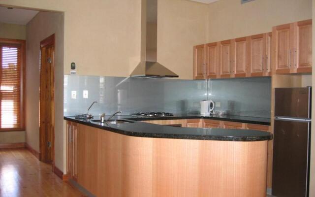 Rialto Apartments