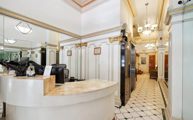 Union Square Plaza Hotel
