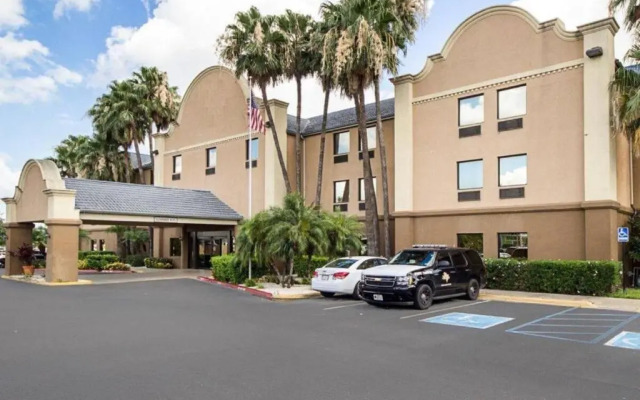 Shary Inn and Suites