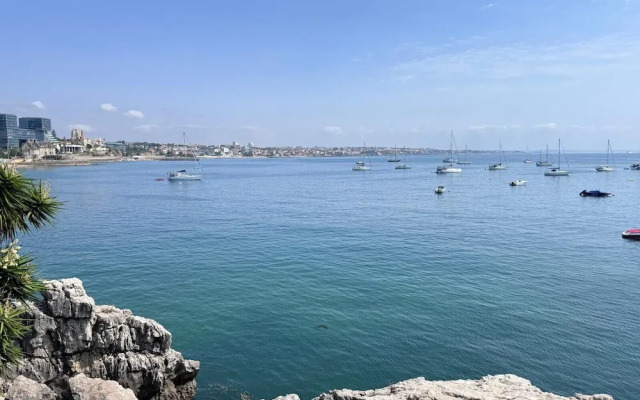 The Pearl - Cascais Guest House - City & Beach