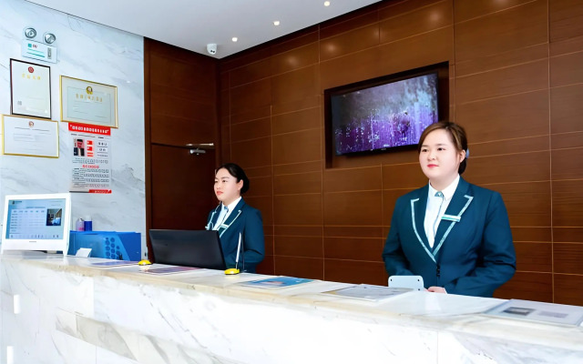 City Comfort Inn Xianning Chengji South Railway Station