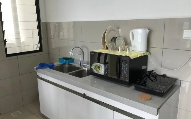 New Premium Homez Suite 2R2B With Sea View