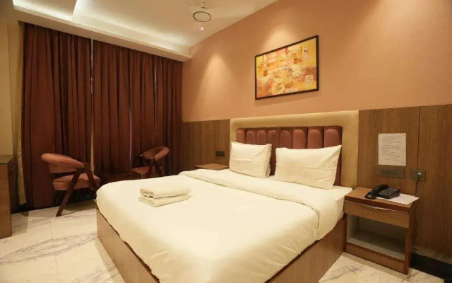 Lime Tree Hotel and Banquet Greater Noida