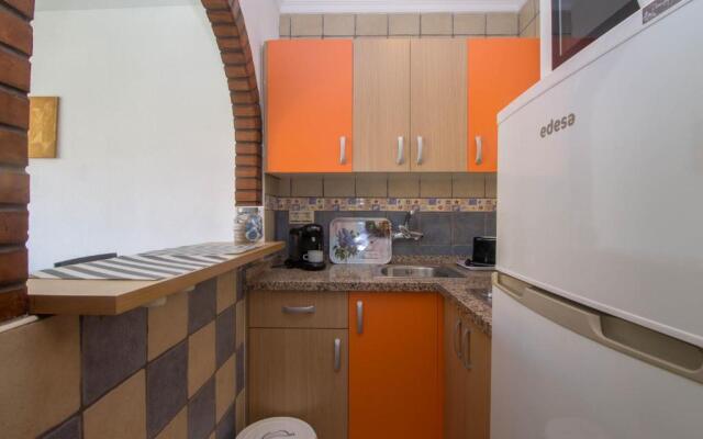 Vistamarina B208 by Ivi Real Estate