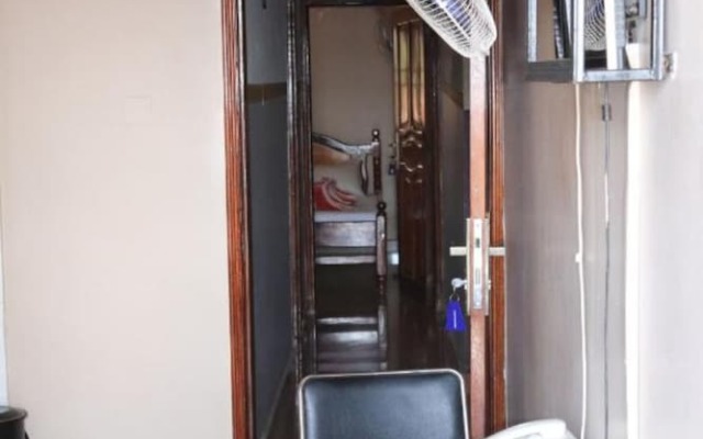 Perfect and Precise Motel