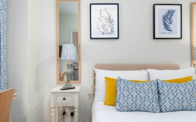 Bright Gorgeous Studio in Chelsea, 2 Guests