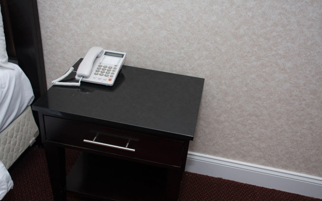 Atlantic Inn & Suites