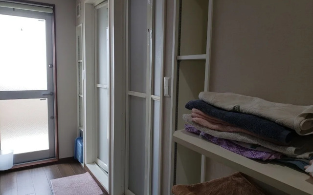 Yamate Rest House - Hostel, Caters to Men