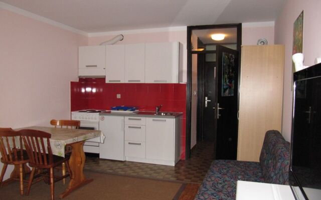 Apartments Kaninska vas