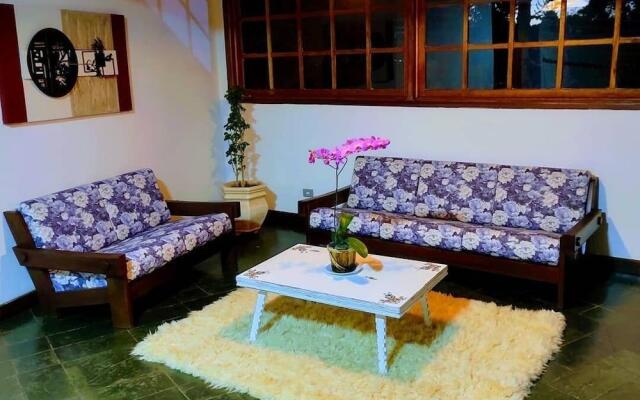 VELINN Recanto das Hortências Hotel