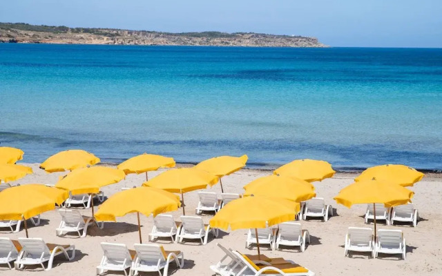Merill Pool and Sea Charming Apart 4