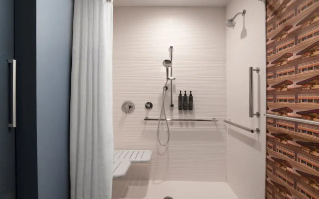 Aloft Hotel McAllen