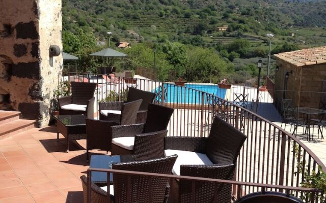 Gole Alcantara Botanical & Geological Park Argoturismo Il Borgo