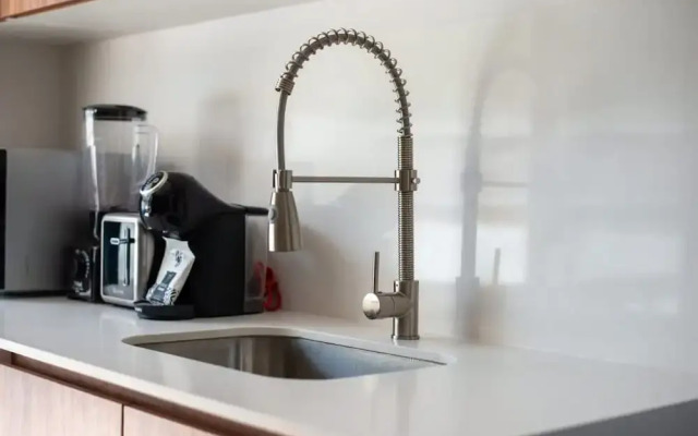Best Private Pool 1 Full BR 2sofabeds Amenities