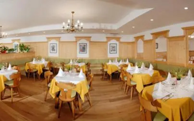 Dolomitenhotel Weisslahnbad