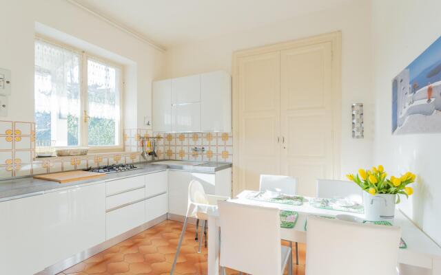 Villa Ida in Lenno with 3 bedrooms and 2.5 bathrooms