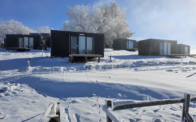 Ursa Mica Glamping Resort