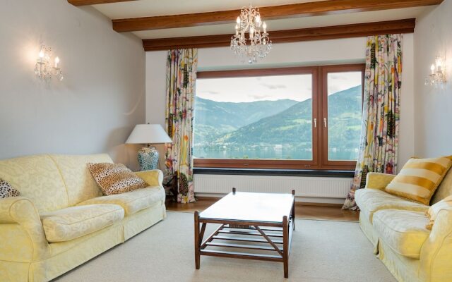 Beautiful Chalet in Zell Am See