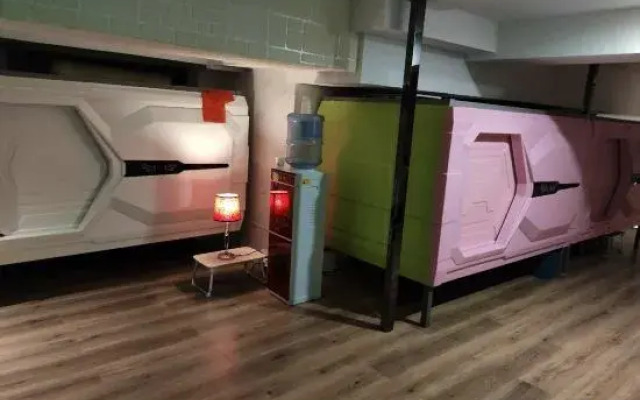 Youth Capsule Hostel