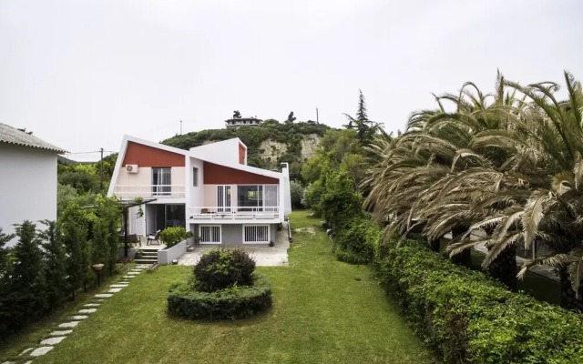 Hestia Beach Front Villa