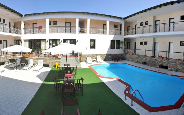 Sun Hotel
