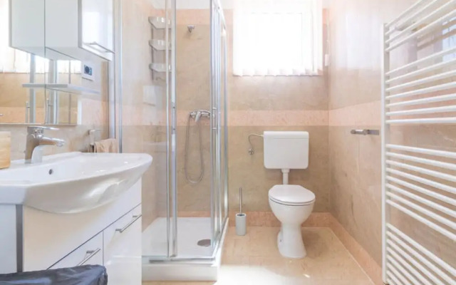 Istra Kamen Comfortable Holiday Residence