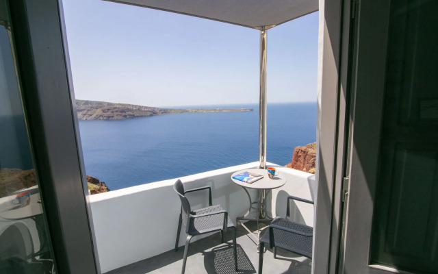 Theodora Suites Santorini
