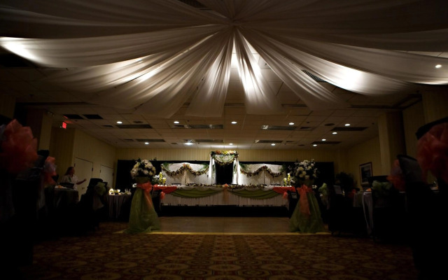 GreenTree Hotel Phoenix West