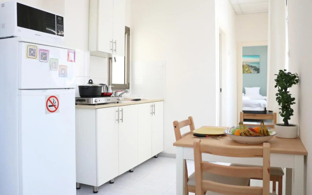 Paris Square Apartments Downtown